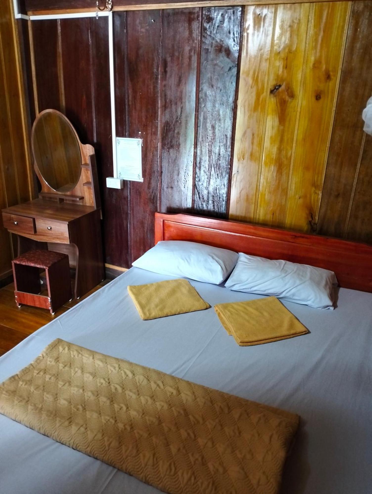 Tran Thuc Homestay-Ba Be Pokoj fotografie